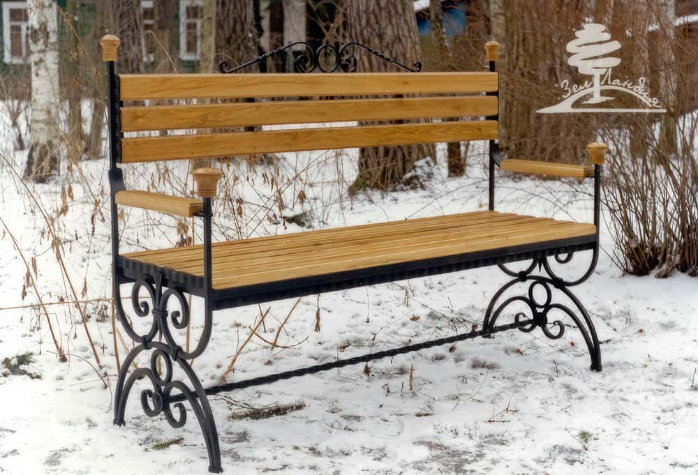 Художественная ковка. Садовая мебель. Скамейка.